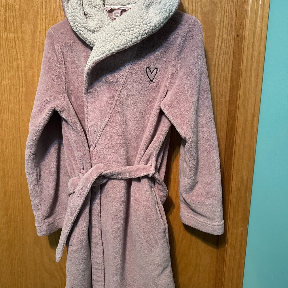 Victoria's Secret Pink Short Robe